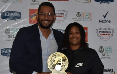 Destaques e festa! Copa Prefeitura Bahamas de Futsal tem noite de premiações
