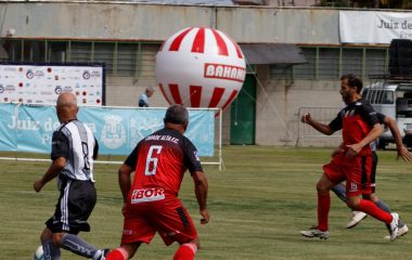 Copa Prefeitura Bahamas aponta mais dois campeões domingo no Estádio Mário Helênio