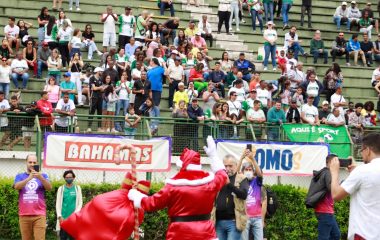 Roma, Sport e Centro de Futebol Zico são campeões em domingo de festa e Papai Noel